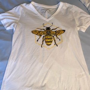 Life is good bee tshirt vneck